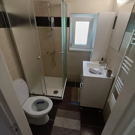 Hattyú Appartement *