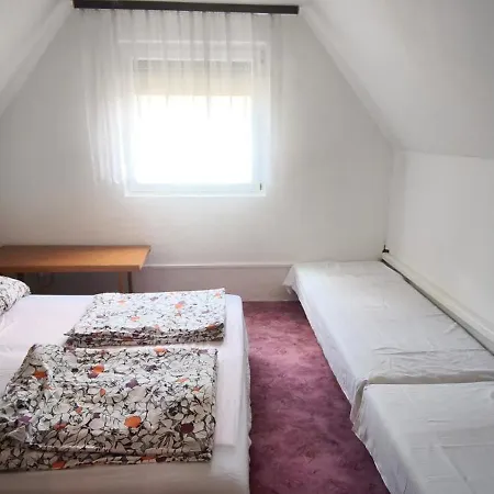 Apartamento Hattyú *