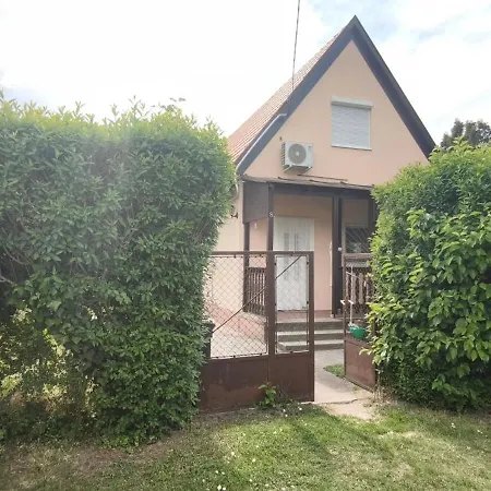 Hattyú Apartamento Gárdony